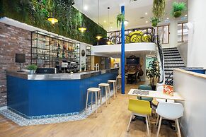 The Playce Hotel & Bar by Happyculture