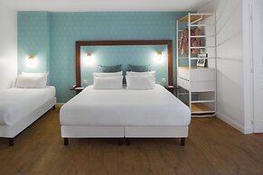 The Playce Hotel & Bar by Happyculture