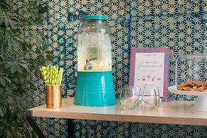 The Playce Hotel & Bar by Happyculture