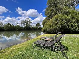 Le Moulin De Connelles