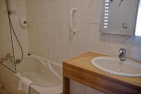 Urban Jungle. Hotel Orléans