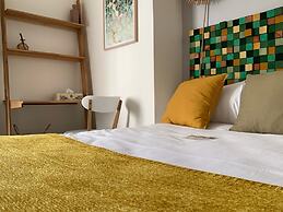 Urban Jungle. Hotel Orléans