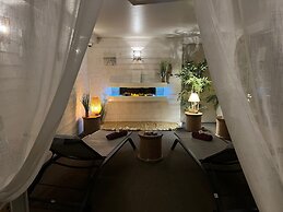 Le Trophée Boutique Hôtel Spa - La Loggia Appart'hôtel