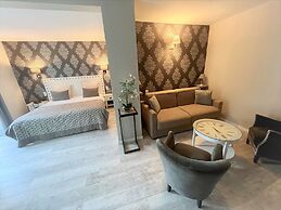 Le Trophée Boutique Hôtel Spa - La Loggia Appart'hôtel