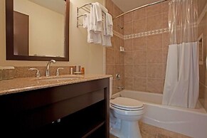 The Mammoth Creek Inn