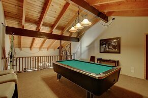 The Mammoth Creek Inn