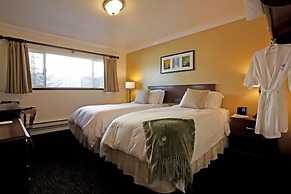 The Mammoth Creek Inn