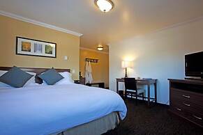 The Mammoth Creek Inn