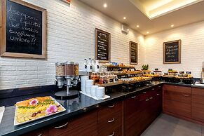 La Meridiana Bleisure Hotel