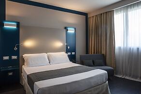 La Meridiana Bleisure Hotel