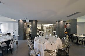La Meridiana Bleisure Hotel