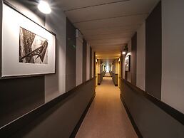 La Meridiana Bleisure Hotel