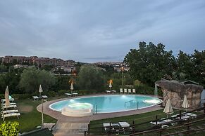 La Meridiana Bleisure Hotel