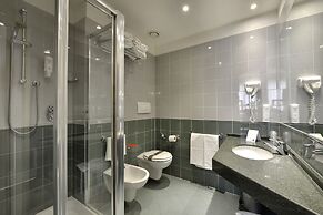 La Meridiana Bleisure Hotel