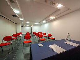 La Meridiana Bleisure Hotel