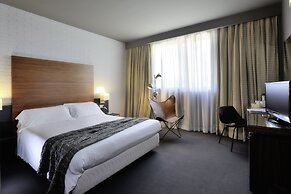 La Meridiana Bleisure Hotel