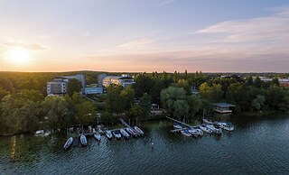 Kongresshotel Potsdam am Templiner See