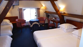 The Black Swan Hotel