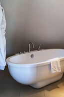 La Mare aux Oiseaux, The Originals Collection