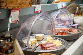 Brit Hotel Plaisance