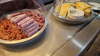 Brit Hotel Plaisance