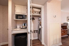 Boardwalk Plaza Hotel