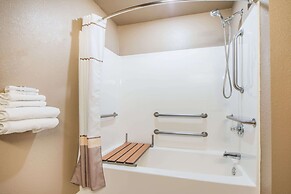 Microtel Inn & Suites by Wyndham Miami