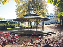 Grand Hôtel de Bourbon-Lancy - Logis - Restaurant et Spa