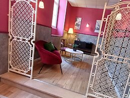 Grand Hôtel de Bourbon-Lancy - Logis - Restaurant et Spa