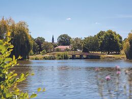 Grand Hôtel de Bourbon-Lancy - Logis - Restaurant et Spa