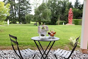 Les Maritonnes Park & Vineyard