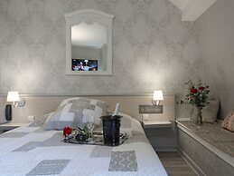 Hotel Le Chantereigne