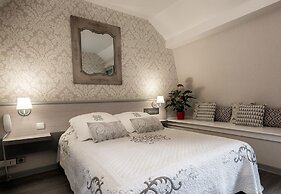 Hotel Le Chantereigne