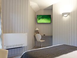 Hotel Le Chantereigne