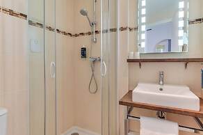 BRIT HOTEL CONFORT CLERIA LORIENT Centre