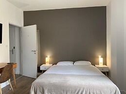 BRIT HOTEL CONFORT CLERIA LORIENT Centre