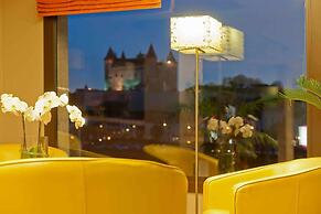 Mercure Bords De Loire Saumur