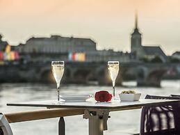 Mercure Bords De Loire Saumur