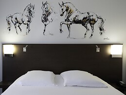 Mercure Bords De Loire Saumur