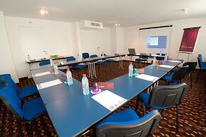 Mercure Bords De Loire Saumur