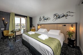 Mercure Bords De Loire Saumur