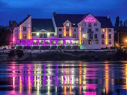 Mercure Bords De Loire Saumur