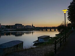 Mercure Bords De Loire Saumur