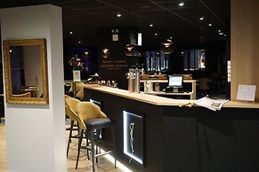 Mercure Bords De Loire Saumur