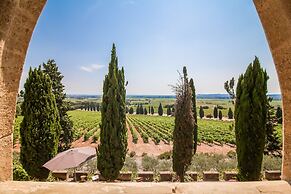 Chateau Des Fines Roches