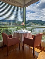 Le Manoir au Lac