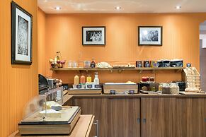 Hôtel Boris V. by Happyculture