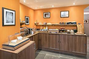 Hôtel Boris V. by Happyculture