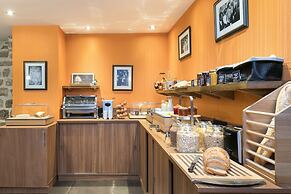 Hôtel Boris V. by Happyculture