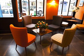 Hôtel Boris V. by Happyculture